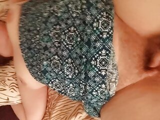 Des filles fétichistes au corps sexy salope xxx se salissent dans une cuisine