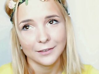 Stella Cox, jolie ado aux seins en bonnet G, se fait baiser fille vierge porn par son petit ami affamé de sexe