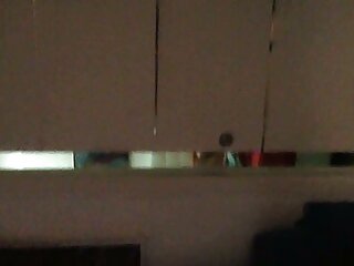 La prostituée polyvalente Arianna Jay se fait xnxx femme vierge baiser et suce une bite pour du sperme