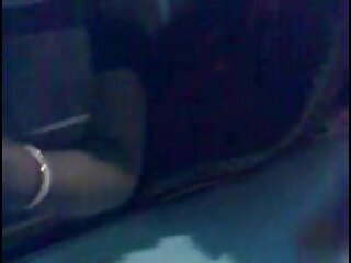 Des prostituées minces lubriques partagent une sucette sucrée video porno avec animaux avec passion