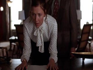 Une starlette japonaise étonnamment sinueuse pornos vierges se fait doigter et manger en trio