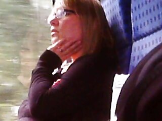 Une baise anale dure est ce que la sale salope Nikki Sun gagne en porno femme avec animal vacances