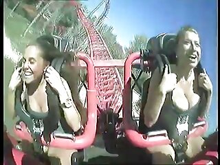 Capri Anderson, une fille incroyablement séduisante, dans une vidéo de sexe torride sex xxx maman en solo